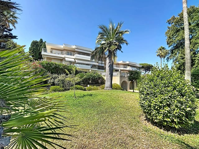 Appartement te koop - 06600, Antibes (Fontmerle - Peyregoue), France, XexRxW - Melsia