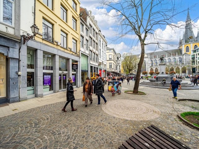 Commerce/Bureau à louer - Rue Vinâve d'Île, 25, 4000, Liège, Belgique, Xg422a - Melsia