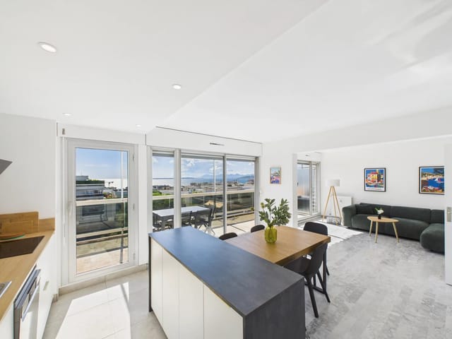 Appartement à vendre - 06160, Antibes (Juan Centre), France, Xg4Zae - Melsia