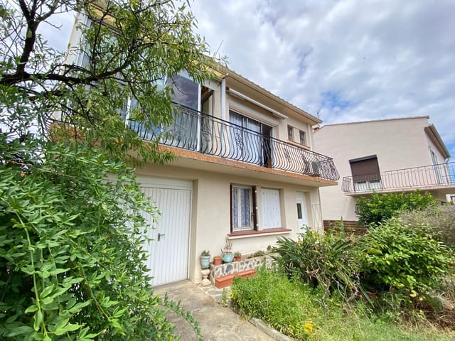 te koop - 66750, Saint-Cyprien (Village), France, Xg4zo3 - Melsia