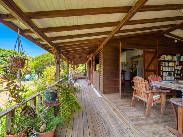 Maison à vendre - 97180, Sainte-Anne (Ffrench-Gissac-Courcelles), Guadeloupe, XgNdey - Melsia