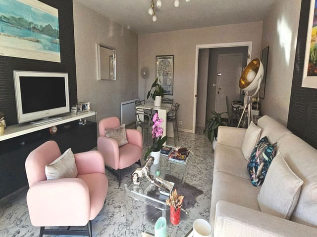 Wohnung zu verkaufen - 06600, Antibes (Purgatoire), France, Xm3yYK - Melsia