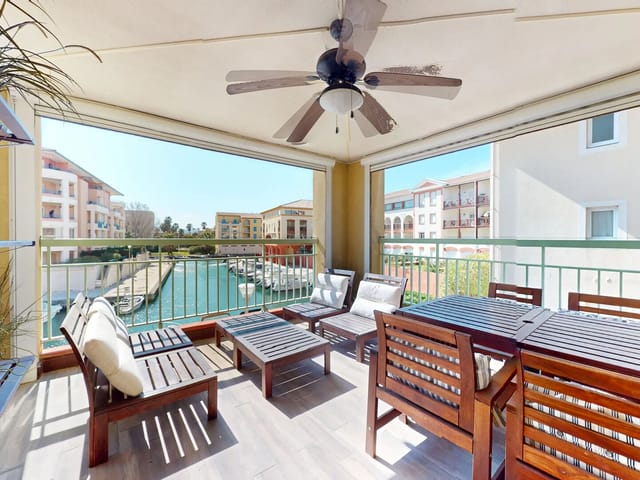 Appartement à vendre - 83600, Frejus (Port Fréjus), France, Xm4Ppd - Melsia