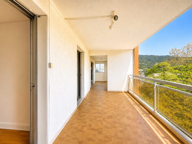 Appartement te koop - 06100, Nice (Cimiez), France, Xm4ZZQ - Melsia