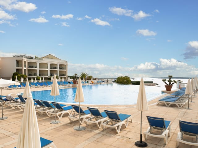 Apartment for sale - 06400, Cannes (Croix Des Gardes), France, Xm4pLd - Melsia