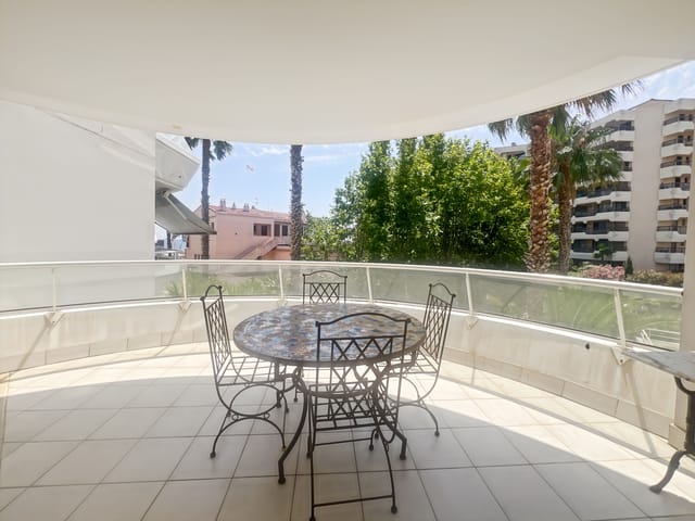 Appartement à vendre - 150, Rue des Micocouliers, 83600, Frejus (Frejus Plage), France, XmlDDA - Melsia