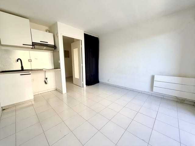 Appartement à vendre - 83600, Frejus (Frejus Plage), France, Xmvg8d - Melsia