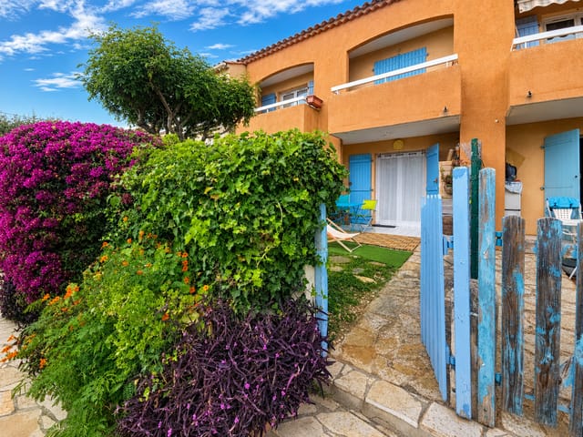 Appartement à vendre - 06800, Cagnes-Sur-Mer (Val Fleuri), France, XmvlJL - Melsia