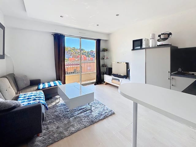 Appartement te koop - 06220, Vallauris (Centre), France, Xmvqdd - Melsia