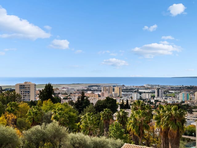 Appartement à vendre - 06200, Nice (Corniche Fleurie), France, Xmw77z - Melsia