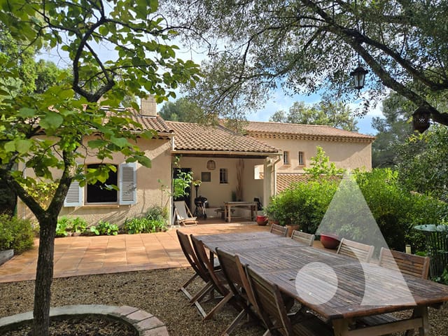 Maison à vendre - 83700, Saint-Raphael (Bord De Mer), France, Xmw7Kd - Melsia