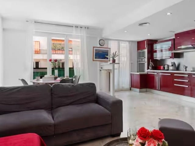 Appartement à vendre - 06000, Nice (Fleurs), France, Xmwgnd - Melsia
