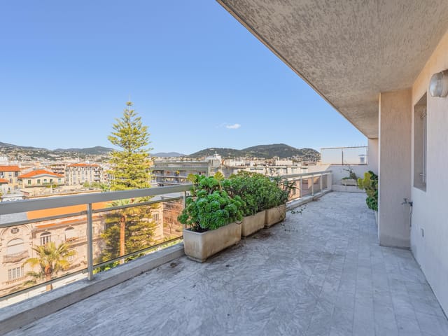 Appartement à vendre - 06000, Nice (Fleurs), France, Xy8aAB - Melsia