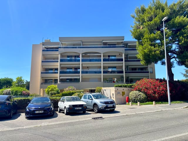 Appartement à vendre - 06700, Saint-Laurent Du Var (Tzanck), France, XyA3Rn - Melsia
