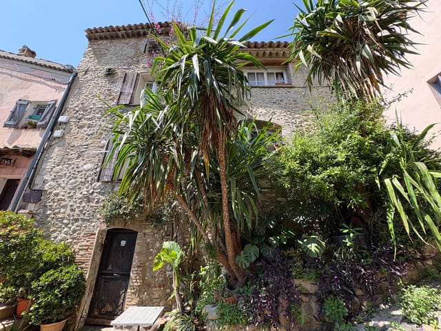 Casa de aldeia comprável - 06800, Cagnes-Sur-Mer, France, Xym49N - Melsia