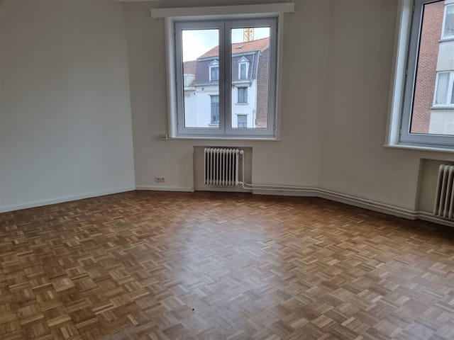 Apartamento aluga-se - 1180, Uccle, Belgique, XypzmQ - Melsia