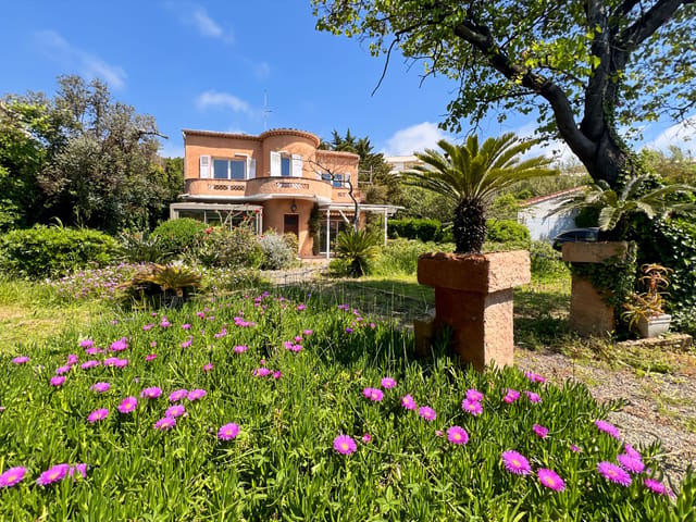 Casa in vendita - 83600, Frejus, France, Xypzrn - Melsia