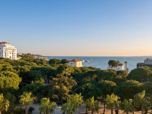 Appartement à vendre - 06160, Antibes (Début Cap Antibes), France, b1g3PK - Melsia