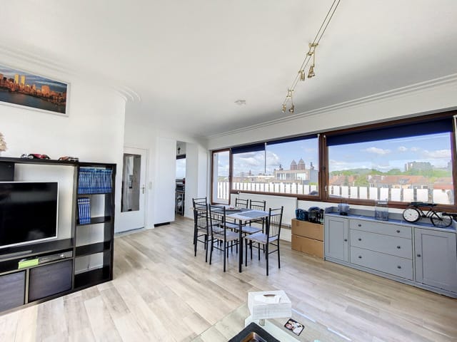 Appartement te koop - Avenue des Croix de Guerre , 345, 1120, Bruxelles, Belgique, b1gODw - Melsia
