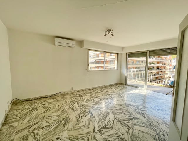 Appartement à vendre - 06300, Nice (République), France, b1gWN0 - Melsia
