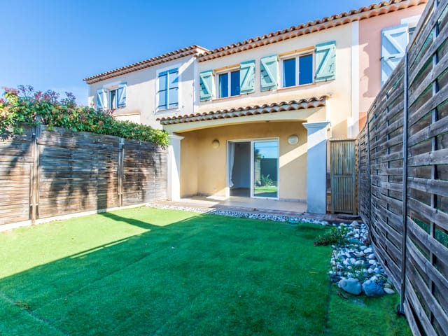 Casa in vendita - 06700, Saint-Laurent Du Var, France, b1xKL0 - Melsia