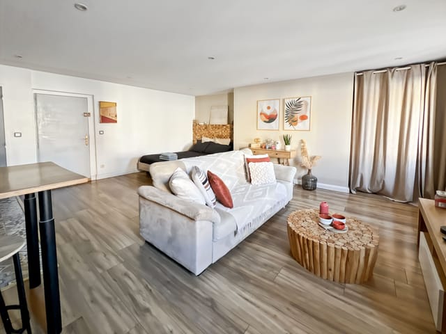 Appartement à vendre - 83600, Frejus (Centre Ville), France, b1xNaM - Melsia
