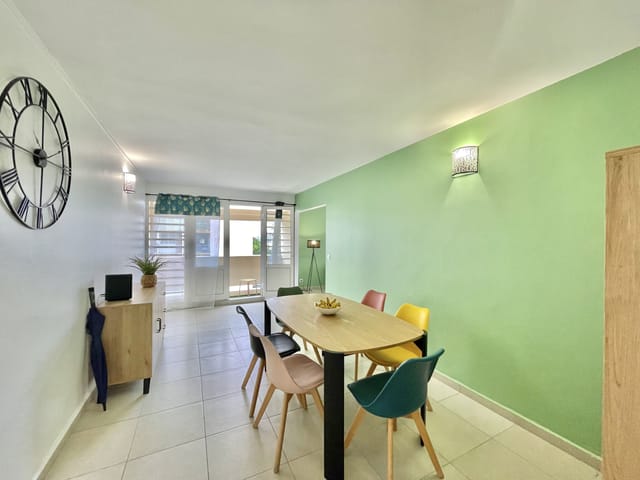 Wohnung zu verkaufen - 97110, Pointe-A-Pitre (Lauricisque-Z.A. Bergevin-Hô Chi Minh), Guadeloupe, b1xOqw - Melsia