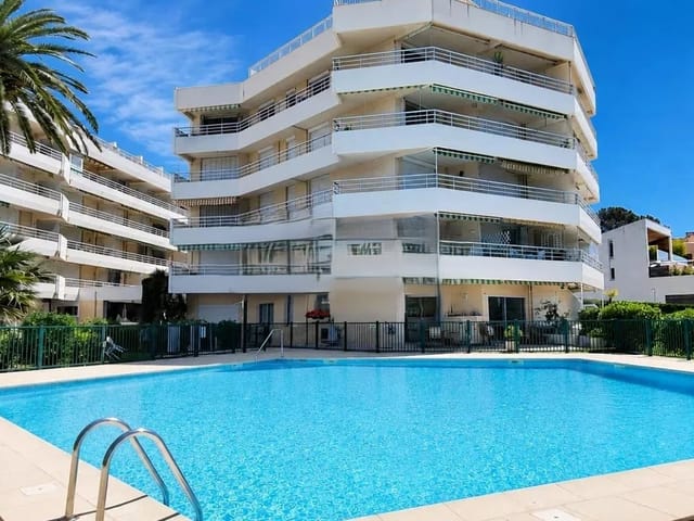 Appartement te koop - 463, Boulevard Raymond Poincaré, 83700, Saint-Raphael (Santa Lucia), France, b1xQq8 - Melsia