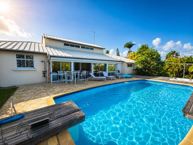Maison à vendre - 97190, Le-Gosier (Dampierre-Saline-Pliane-Dunoyer), Guadeloupe, b1xYKx - Melsia