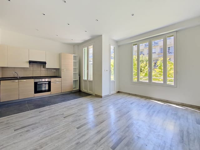 Appartement te koop - 06000, Nice (Centre Ville), France, b1xaow - Melsia