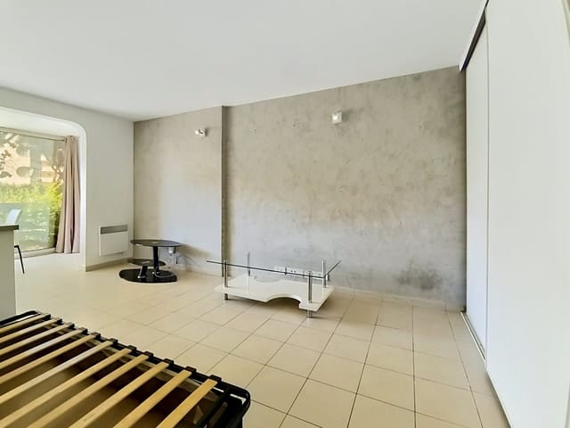 Appartement te koop - 83600, Frejus (Villeuneuve), France, b1xgeK - Melsia