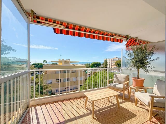 Casa en venta - 06700, Saint-Laurent Du Var, France, b1xkn8 - Melsia