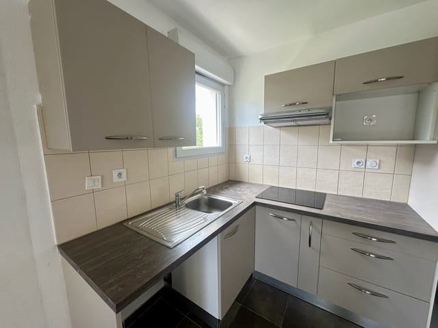 Appartement à vendre - 06700, Saint-Laurent Du Var (Tzanck), France, baDB2v - Melsia