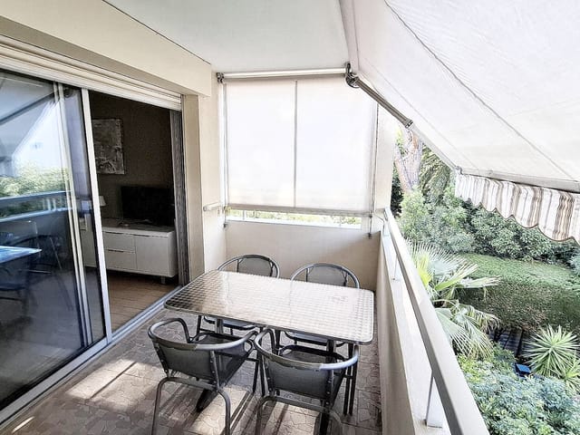 Apartamento en venta - 06160, Antibes (Square Dulys), France, baDKxn - Melsia