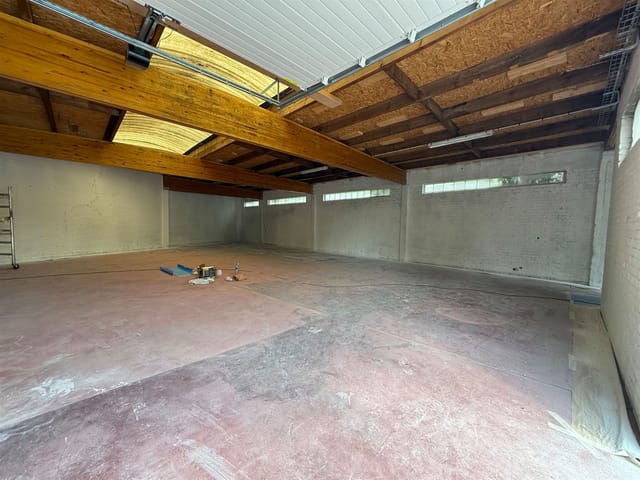 Edificio in affitto - Enclos des Cytises, 3, 7900, Leuze-En-Hainaut, Belgique, baDjqr - Melsia