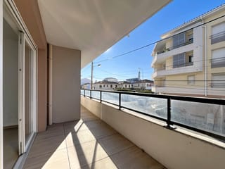 Appartement à vendre - 83600, Frejus (Proche Centre Ville), France, bk96Ax - Melsia