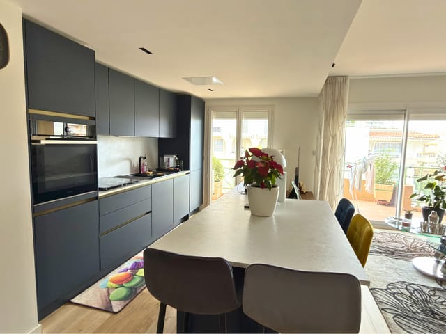 Appartement à vendre - 58, Rue de la Somme, 83700, Saint-Raphael (Centre Ville), France, bkv6r1 - Melsia