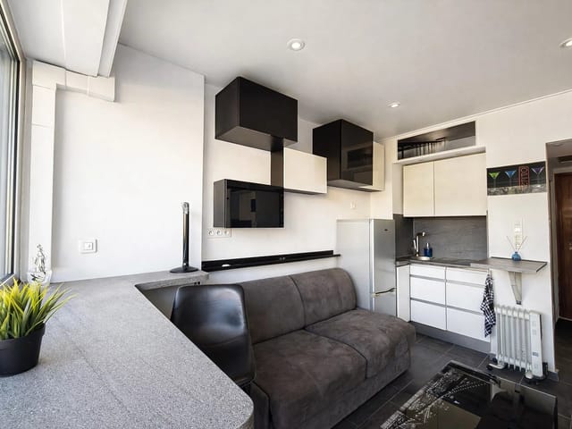 Wohnung zu verkaufen - 06150, Cannes (La Bocca), France, bkvq2V - Melsia