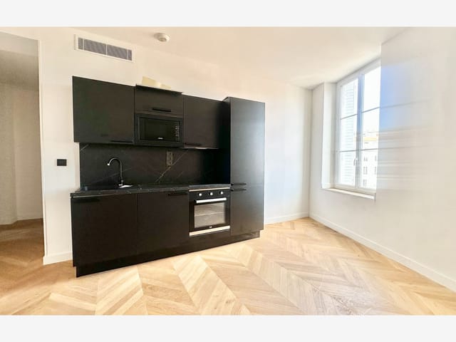 Appartement à vendre - 06000, Nice (Centre Ville), France, bkvyQR - Melsia