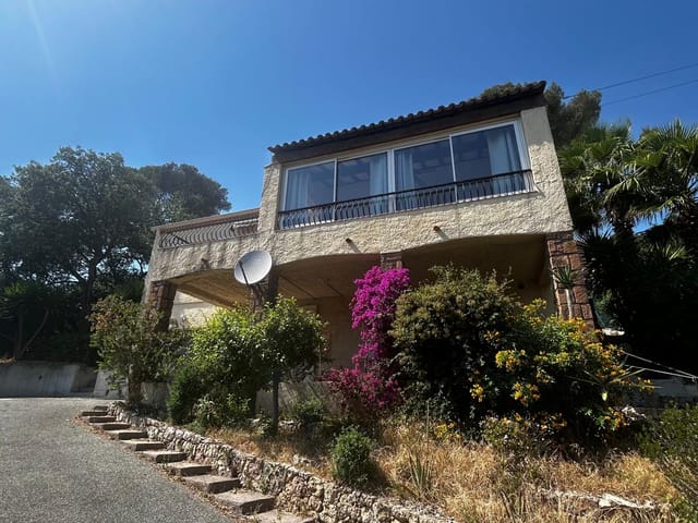 Casa in vendita - 83700, Saint-Raphael (Proche Centre Ville), France, bkw68d - Melsia
