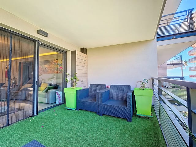 Appartement à vendre - 06160, Antibes (Juan Front De Mer), France, bo61k0 - Melsia